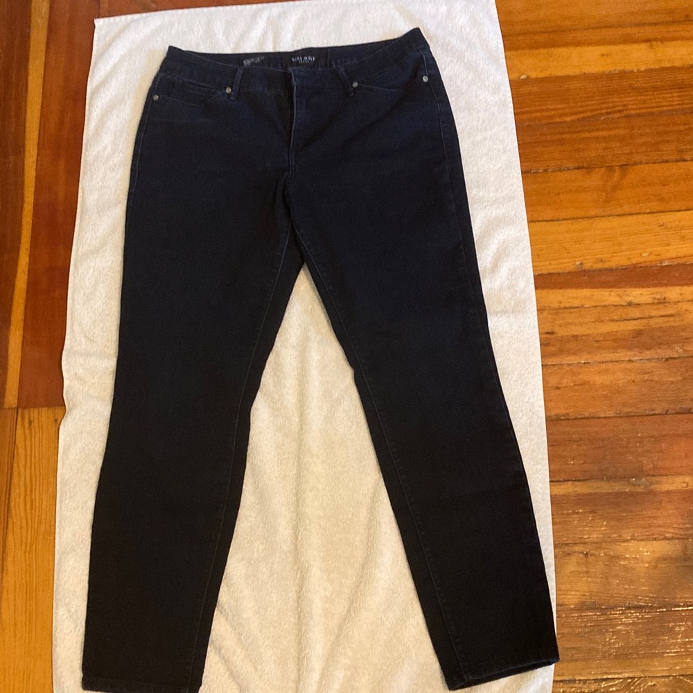 Nine West Women's Black Skinny Jeans